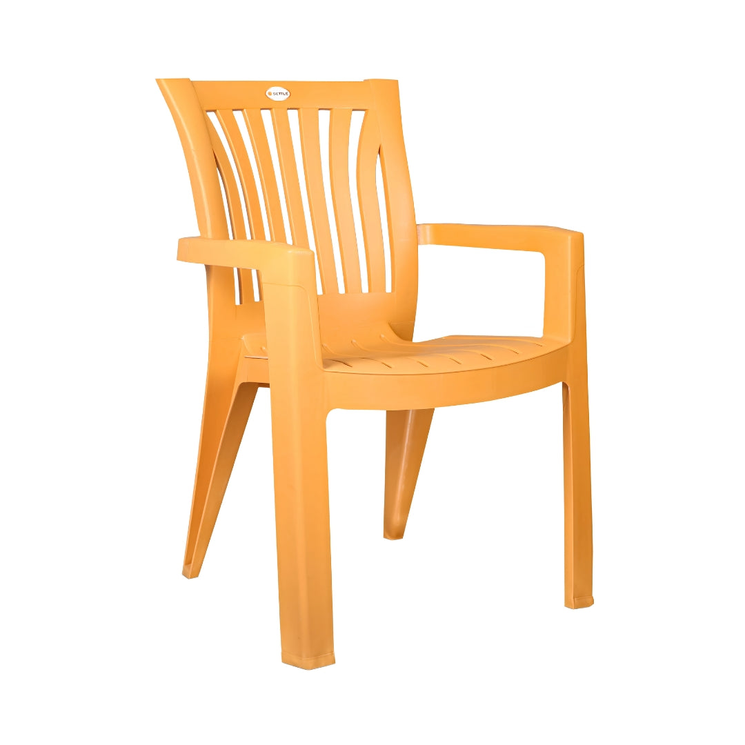 Settle Majestic Arm Plastic Chair - Amber Gold