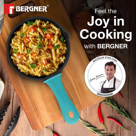 Bergner Eco Cast Iron Skillet with Silicone Sleeve 15 cm - Black_2