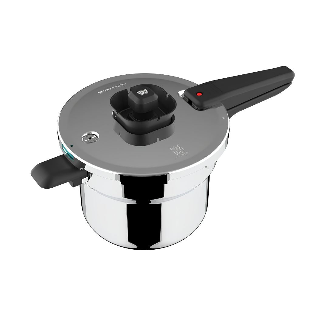 Butterfly Uni Curve Triply Stainless Steel Pressure Cooker 5 L_Full View
