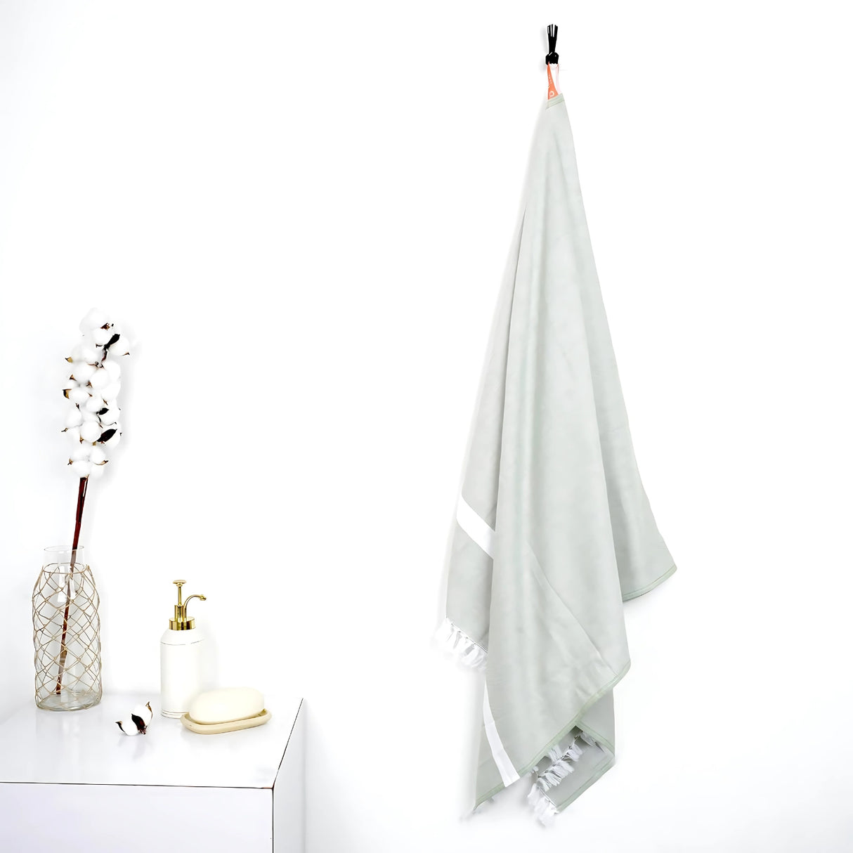 Doctor Towels Cambric Solid Bath Towel 30x60 In - Forest Green