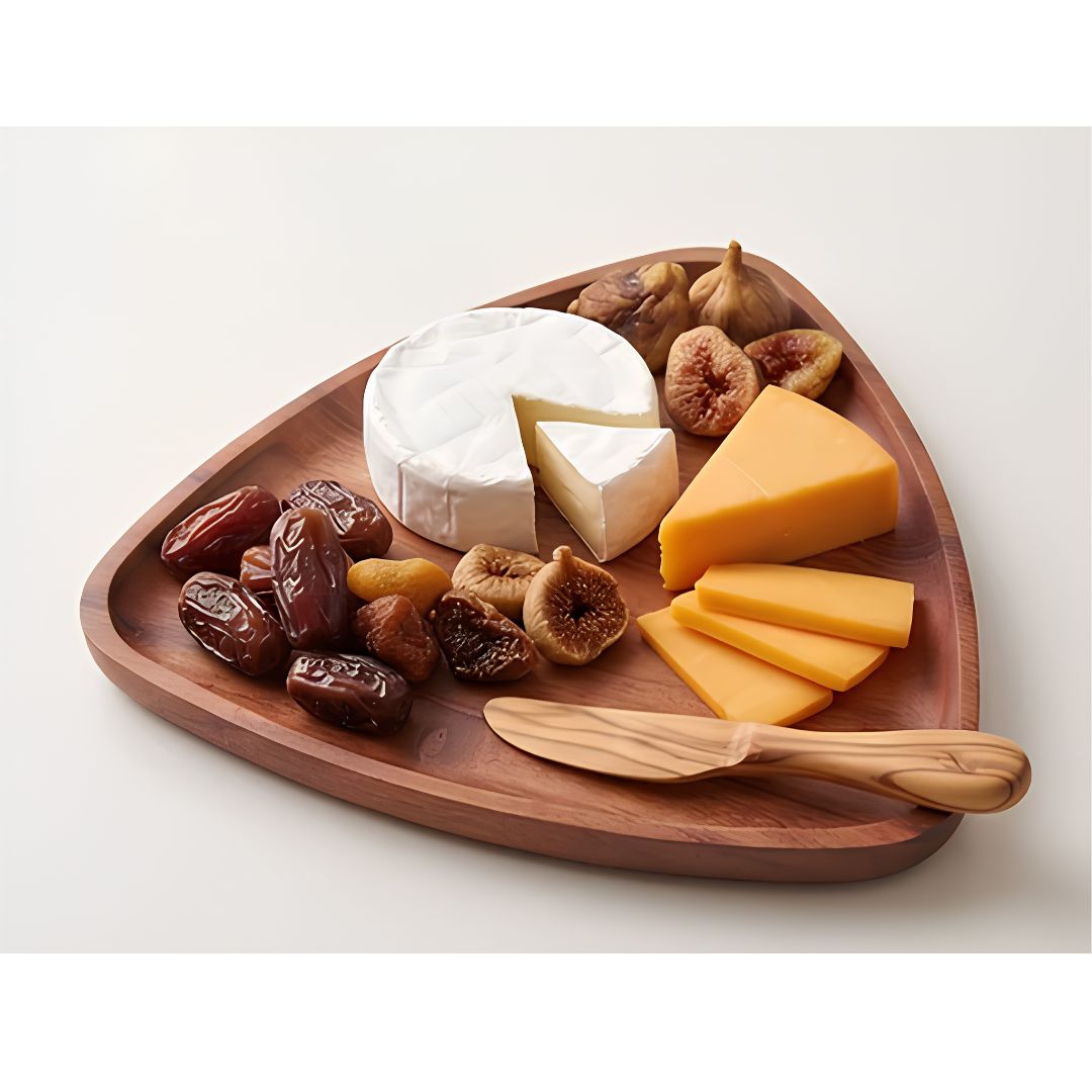 One Wood Triangle Platter_Features 3