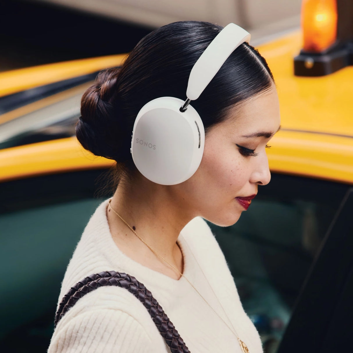 Sonos Ace Wireless Bluetooth Headphone - White_6